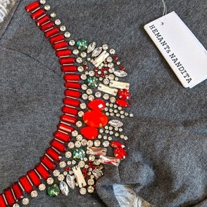 HEMANT & NANDITA WOMEN'S EMBELLISHED SWEAT…